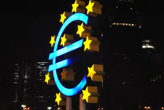 ECB blijft bankautomaten belangrijk vinden